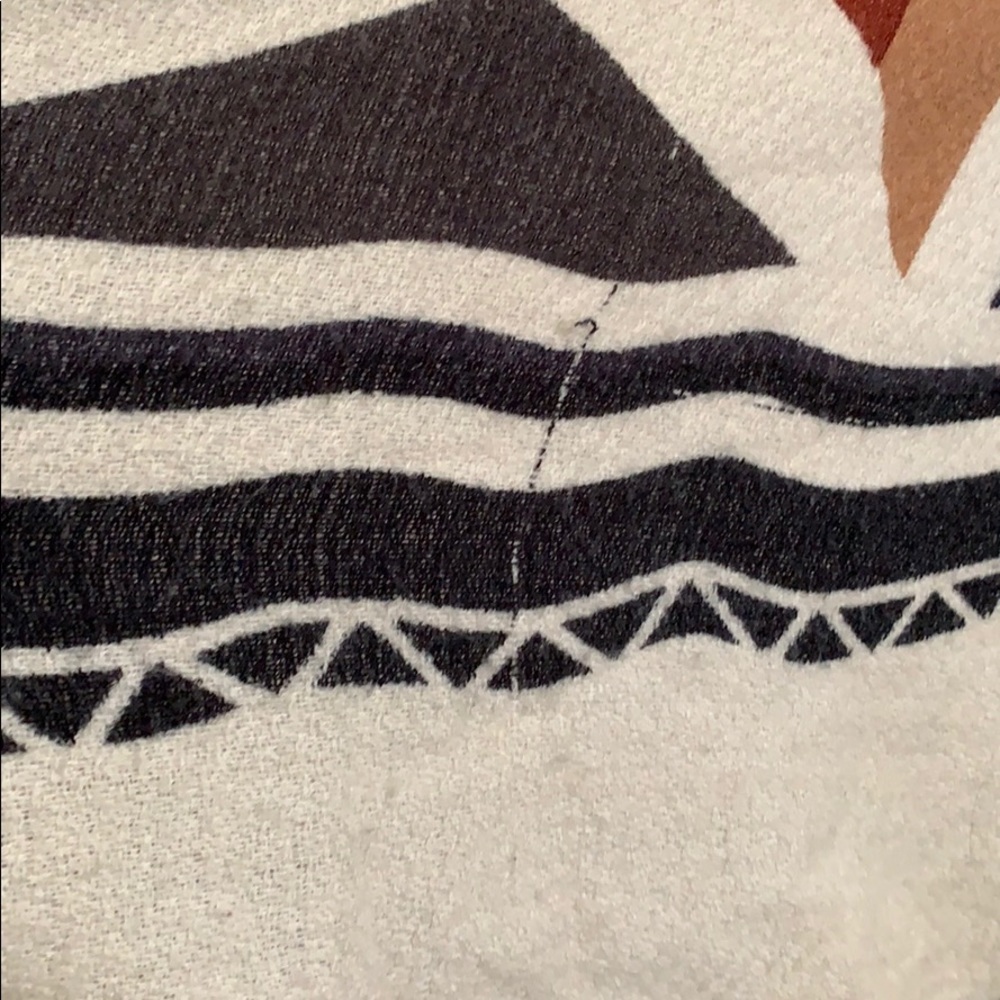 blanket scarf - Picture 5 of 8